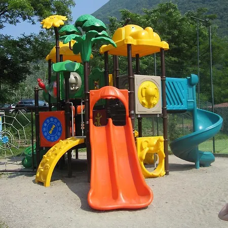 Casaviacomo シャレー